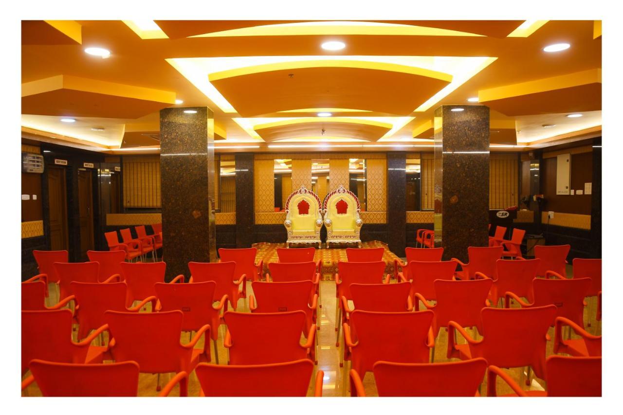 Hotel Sr Tiruchendur Tiruchchendur Exterior photo