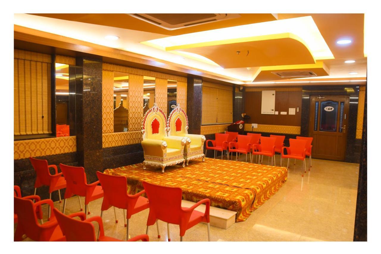 Hotel Sr Tiruchendur Tiruchchendur Exterior photo